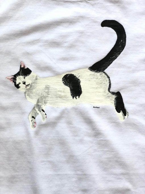 Custom hand painted T-shirt-Sleepy Cat Portrait