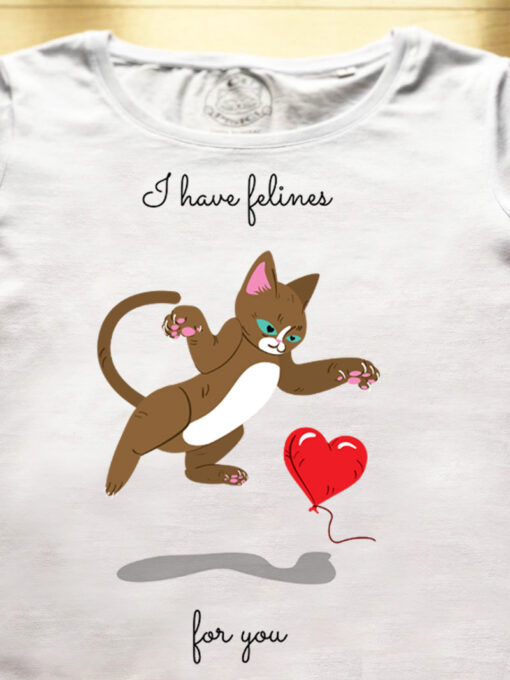 Organic cotton t-shirt-I have felines for you-Model 2